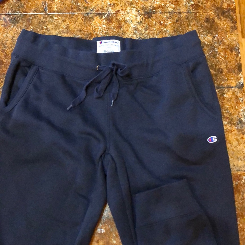 Champion men’s large joggers.  Never worn